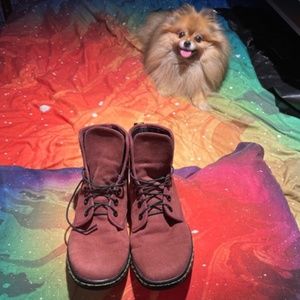 Dr. Marten Maroon Boot; + Speed-Tie Shoes Lesson💖